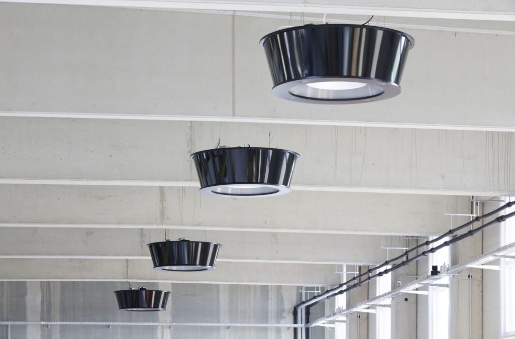 2IN1 - Heat & Light